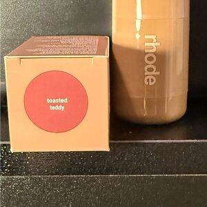 RHODE Toasted Teddy pocket blush